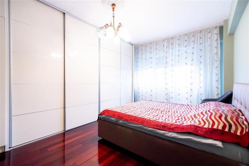 Apartament cu 3 camere decomandat în Calea Aradului Apartament cu 3 camere decomandat în Calea Aradului