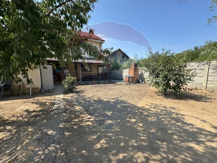 Casa / Vila cu 6 camere de vanzare - 27