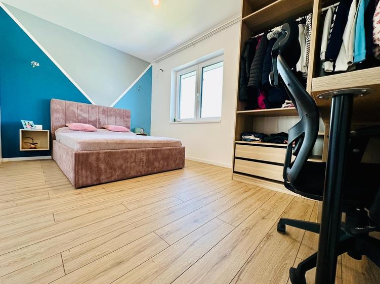 Casă de vânzare individuală nouă | 5 camere | Berceni Ilfov - 440 mp | La cheie - 9