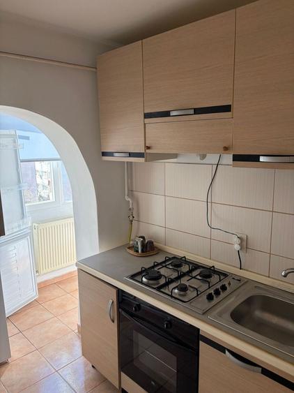 Garsoniera de inchiriat - 3