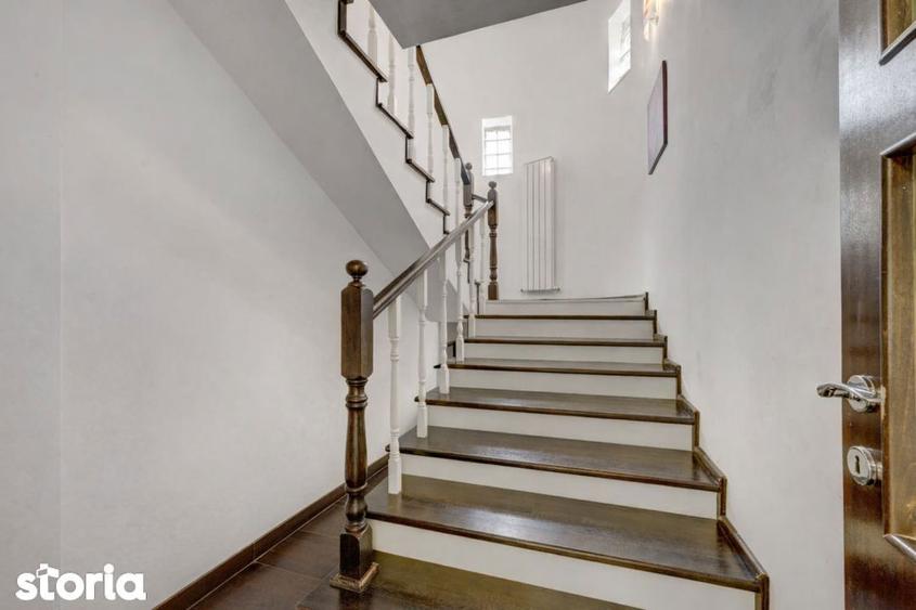 MOGOSOAIA - CENTRAL, CASA 200 MP UTILI, LOT 500 MP, LA CHEIE! - 1