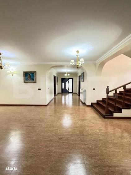 Vila de vanzare, 369 mp, zona Gaesti - 10