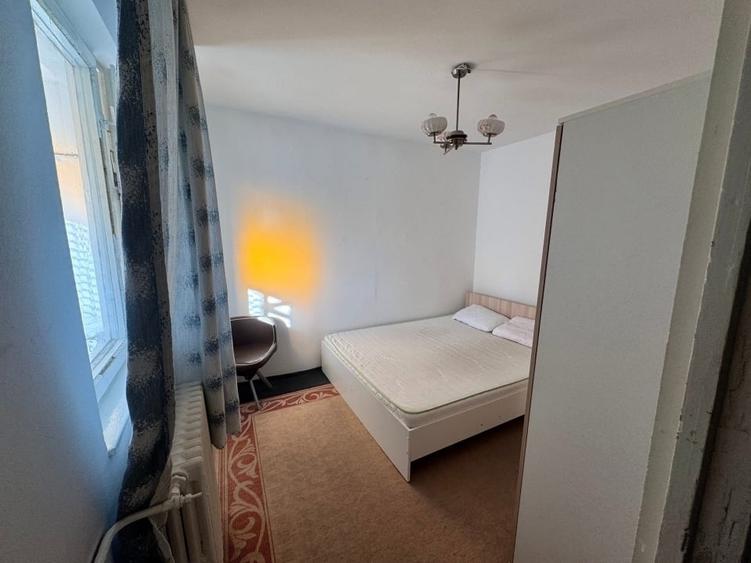 Apartament de vânzare - 8