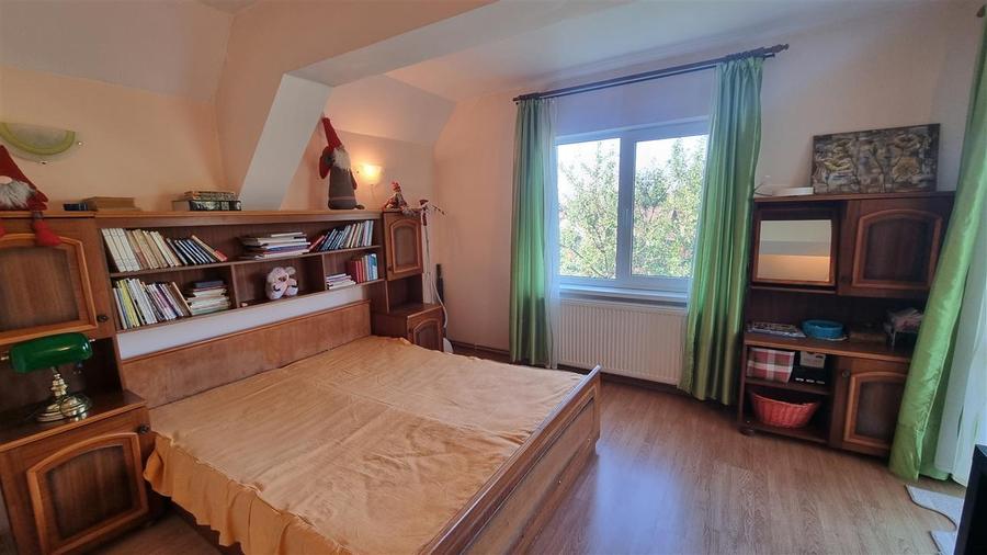 Vila de 8 camere zona centrala Stupini Brasov - 20