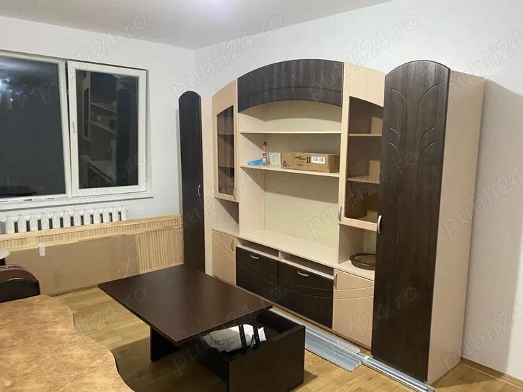 apartament 3 camere, doua bai - 1