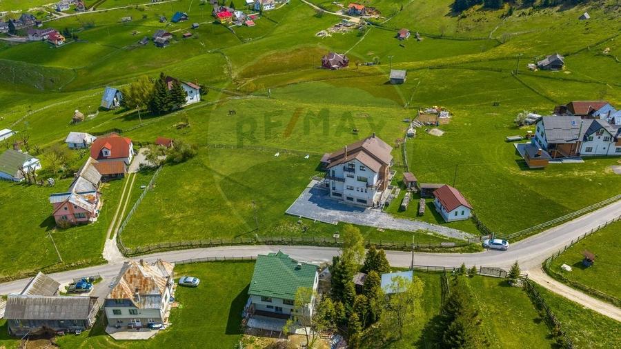 Comision 0% | Vila Fundata | 9 camere | Vedere panoramică - 37