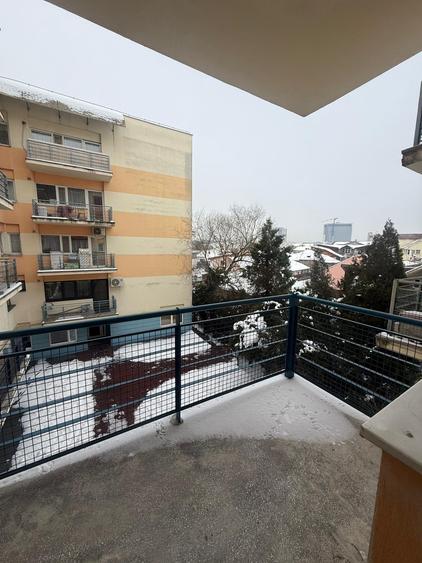 Ap 2 cam modern, spatios-62mp, bl. nou, et. 2, zona bloc Spray-Cl. Bucuresti - 15