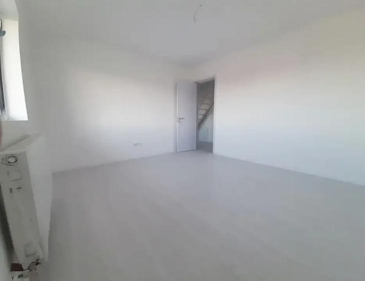 Apartament 3 camere - tip scandinav - Metrou 1 Decembrie - 7