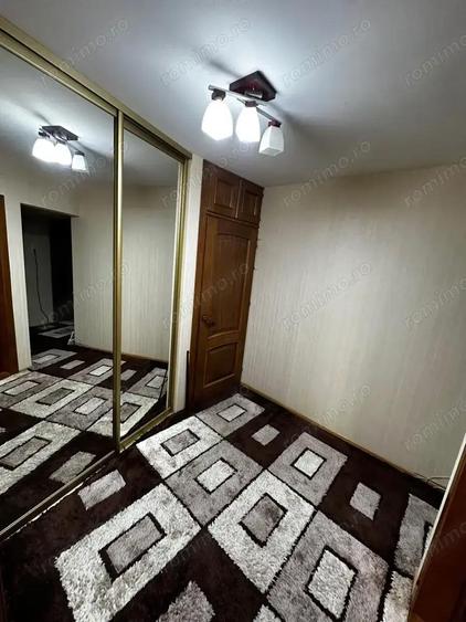 2 camere zona Gorjului - 4