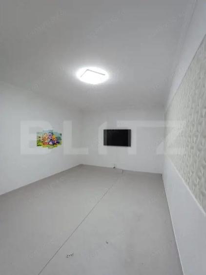 Spatiu comercial/birouri de inchiriat, zona Micro III - 2