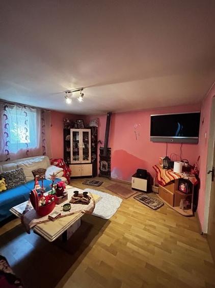 Casa 8 Camere Cu Teren 1500mp In Cermei - 32