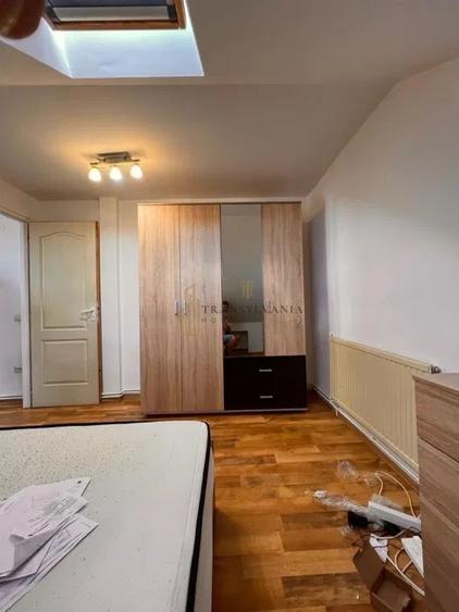 Ocazie! Apartament la mansarda 45 mp utili plus balcon, Valea Aurie - 4