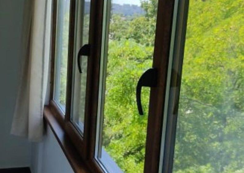 Apartament cu 2 camere decomandat - Piata Centrala - 5