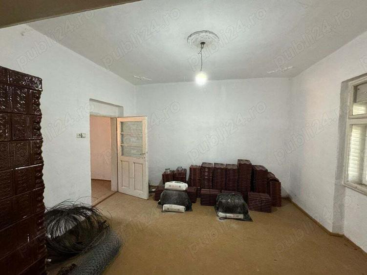 Casa de vanzare in orasul Deta - 3