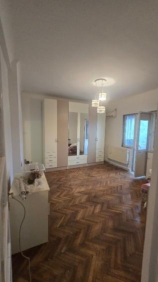 apartament cu 3 camere + 2 boxe + terasa 20 MP  Bd. Regina Maria nr. 50 - 4