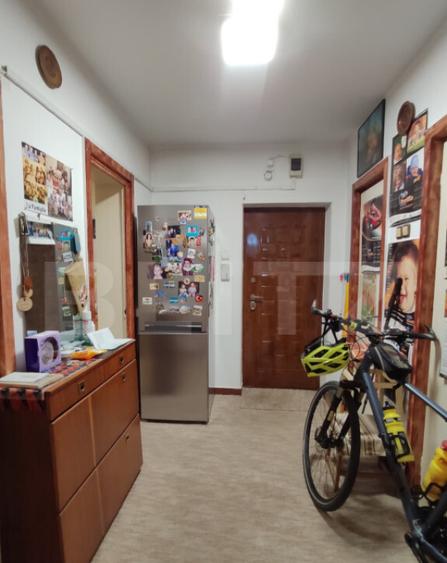 Apartament spa?ios cu 3 camere + garaj , Cornisa - 16