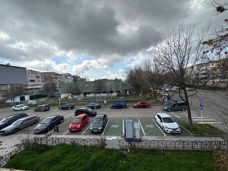Proprietar , ofer spre închiriere un spatiu comercial premium  în Călărași - 7