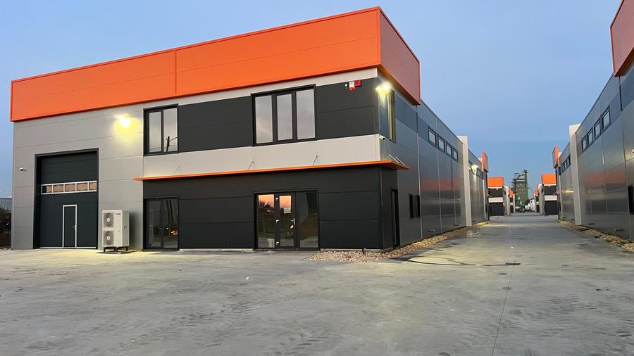 Militari - Centura , hala noua in parc logistic - 2