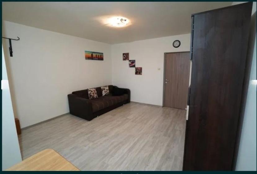 Garsoniera  spatioasa Tractorul - 1