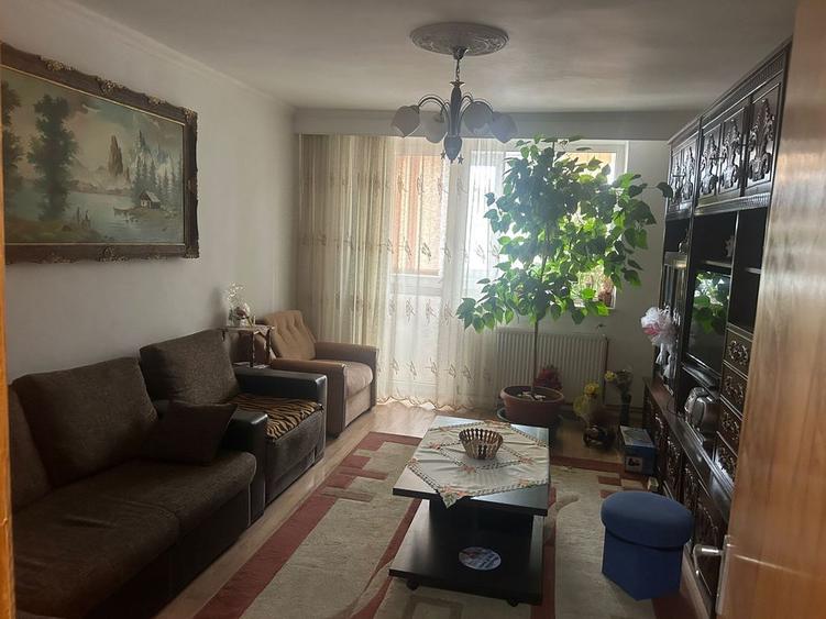 Apartament de vanzare - 7