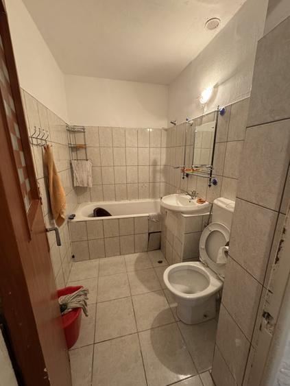 Apartament 2 camere, zona Andrei Mureșanu, etaj 4/4 - 7