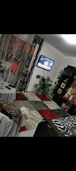 Apartament cu 2 camere decomandat în Rahova