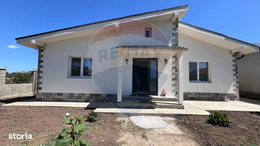 Casa / Vila cu 4 camere de vanzare - 9