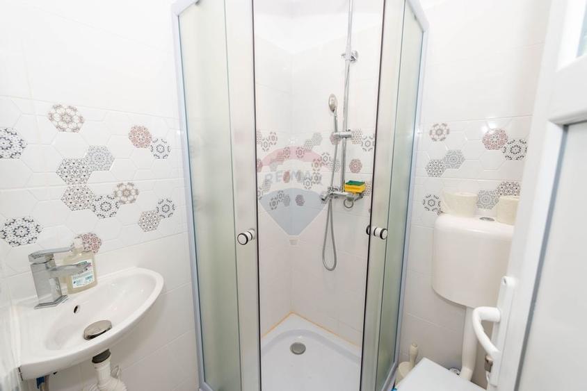 Garsoniera renovata de vanzare strada Mizil zona Trapezului Salajan - 3