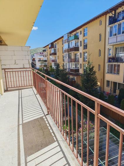 Apartament cu o camera, in Floresti-strada Porii 142 B - 5