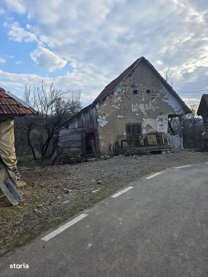 Casa de vanzare la deal - 2