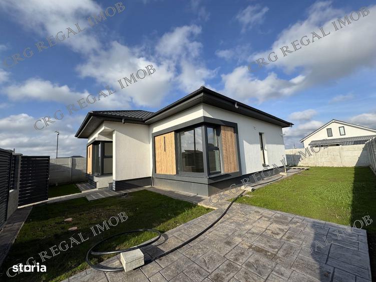 Vila Moderna Parter - 3 Camere si Pod - Acces Bulevard - 2