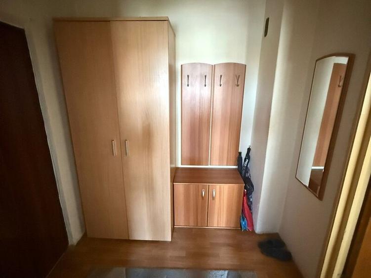 Nicolae Grigorescu 5 minute metrou si parc IOR, Liceul Dante - 4