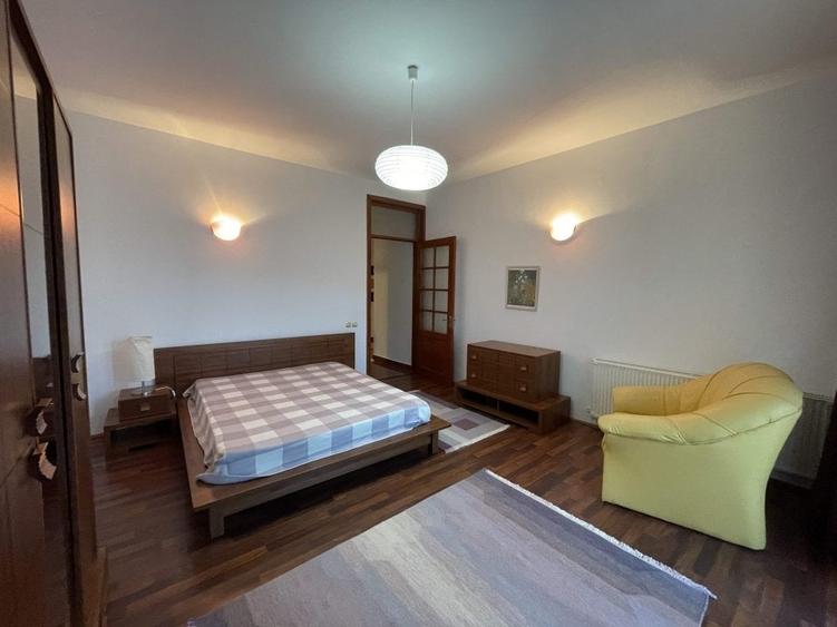 3 cam, 160mp,et.1,bloc privat, ultracentral - 15