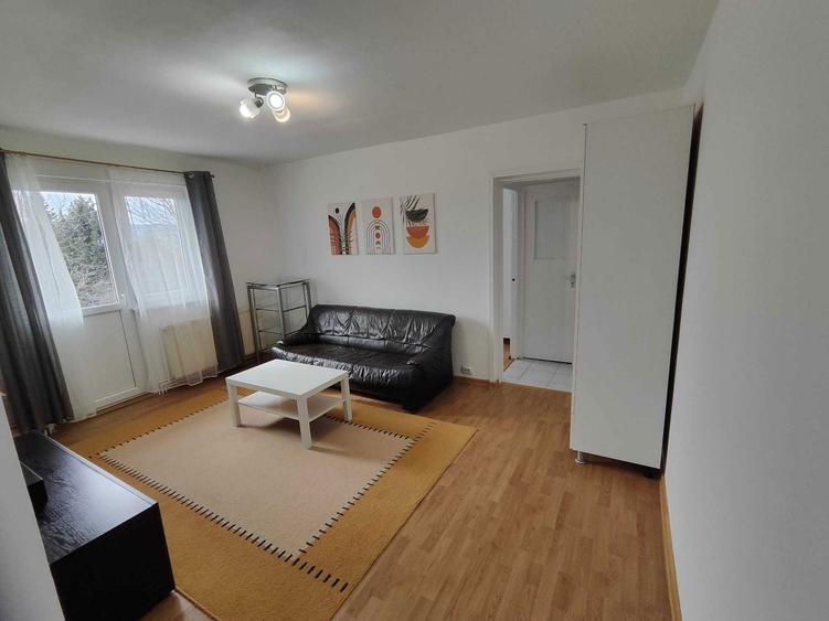 De inchiriat , apartament 2 camere , Dupa Zid , Medias , etaj 2 - 1