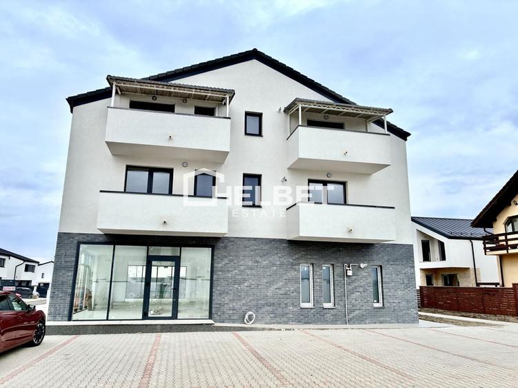Spațiu comercial, de 156.41999816895 mp, în Sânpetru
