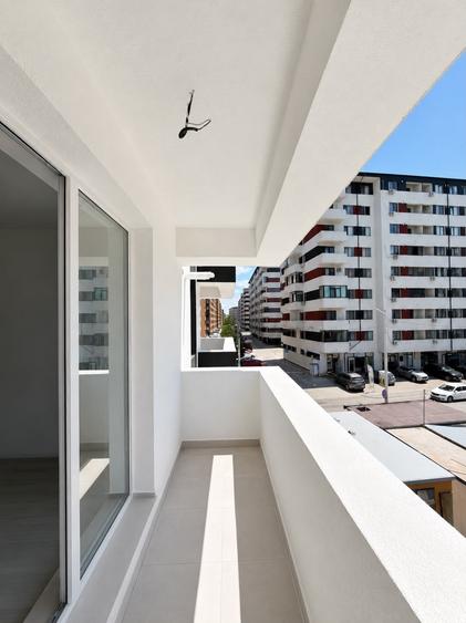 Apartament cu 2 camere semidecomandat în Militari
