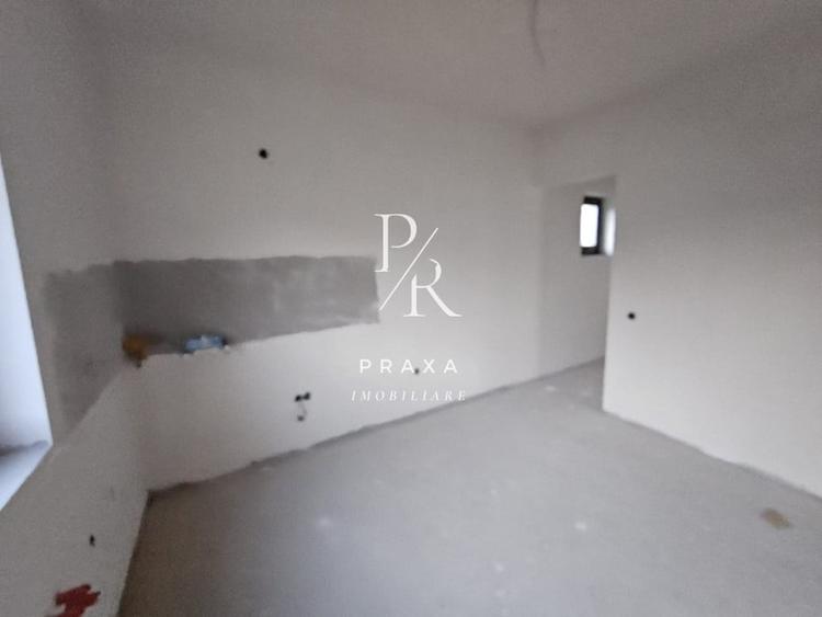 Duplex cu 4 camere cu Canalizare în Gilău