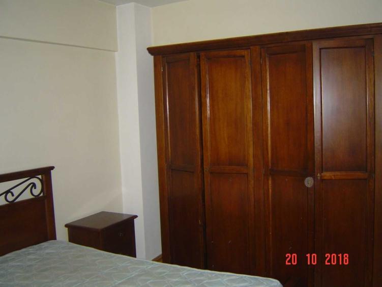 Apartament cu 3 camere decomandat în Babadag