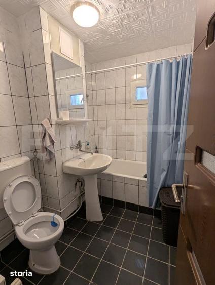 Apartament cu 4 camere decomandat în Zorilor