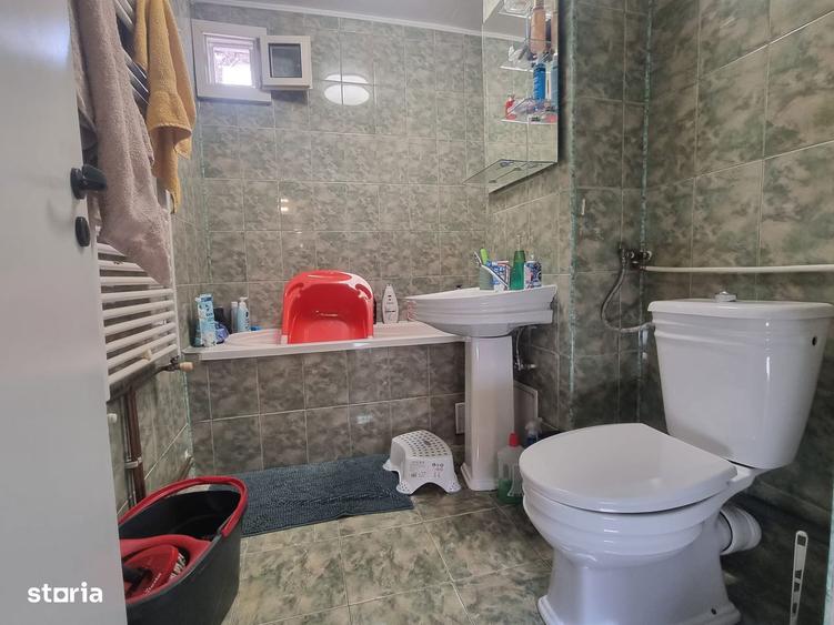 Apartament 3 camere decomandat,Deva-zona Al.Saturn - 18
