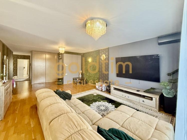 Apartament cu 4 camere decomandat, mobilat în Pipera