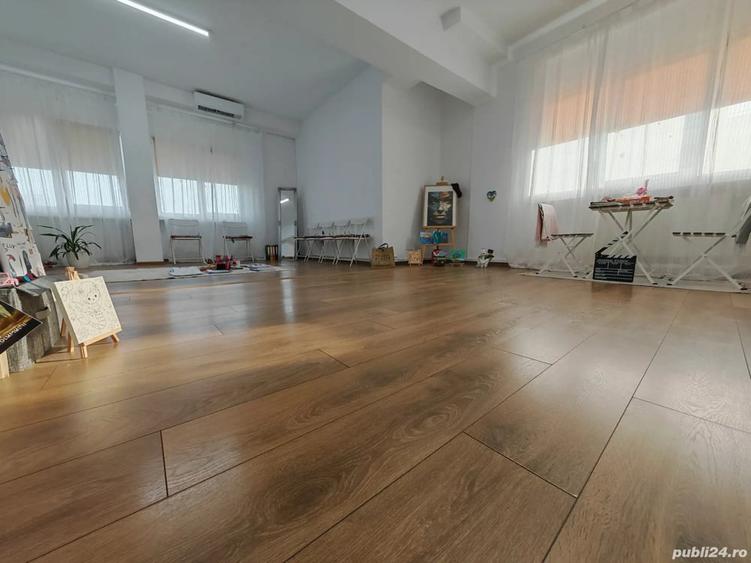 Spațiu comercial, de 40 mp, în Romană