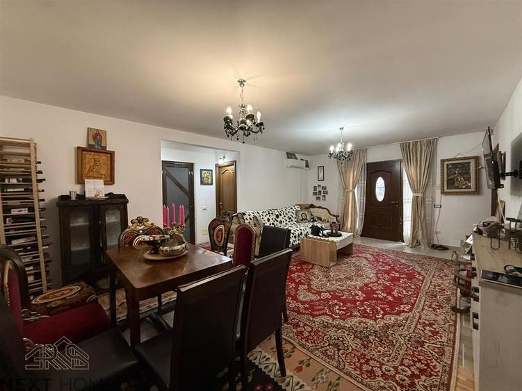 Casă individuală cu 4 camere cu Teren 400 Mp în Bolotești