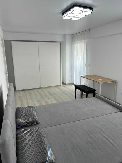 Apartament cu 2 camere semidecomandat în Rediu