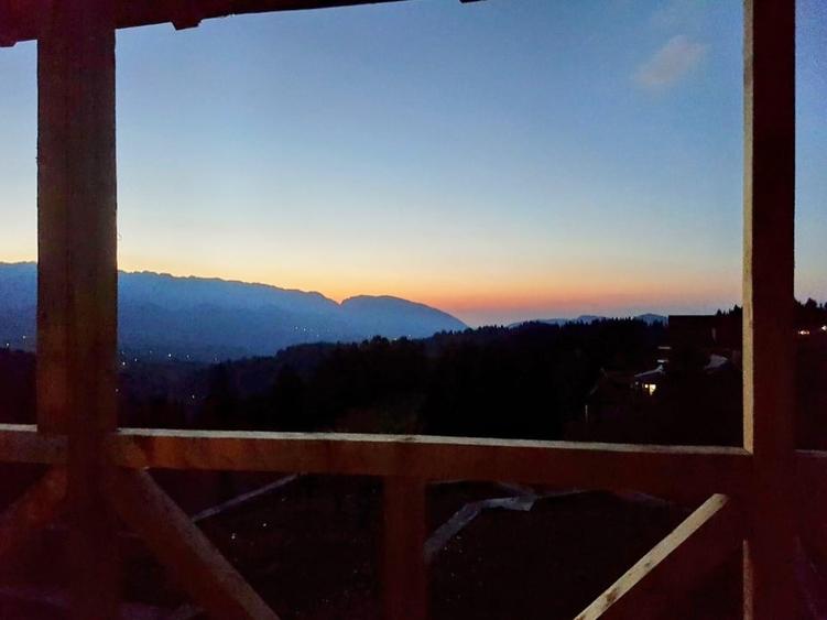 Teren intravilan de 3400 mp, în Fundata