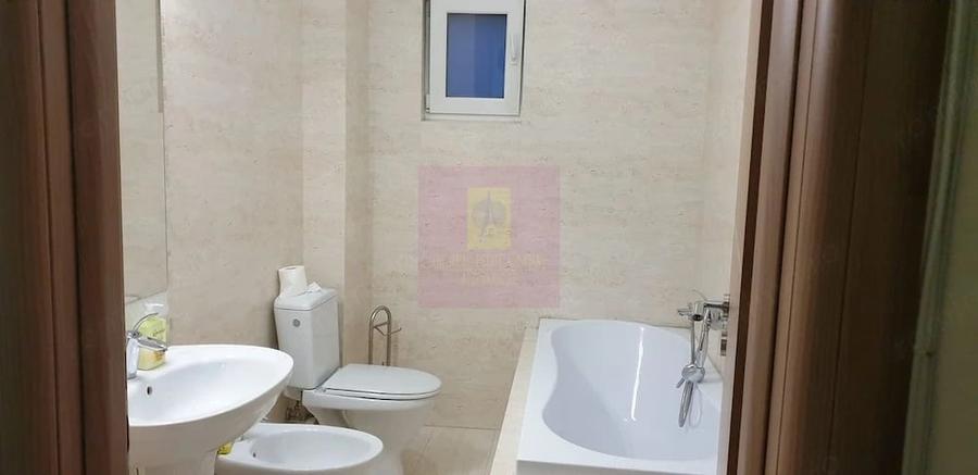 4 CAMERE | 110 MP | DOROBAN?I HATMANUL ARBORE | BIROU SAU REZIDEN?IA - 5