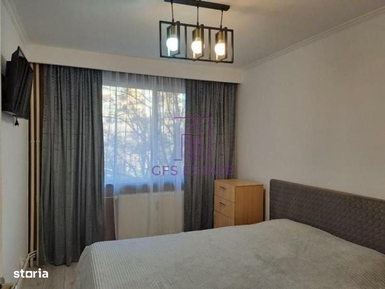 Apartament cu 3 camere decomandat în Drumul Taberei