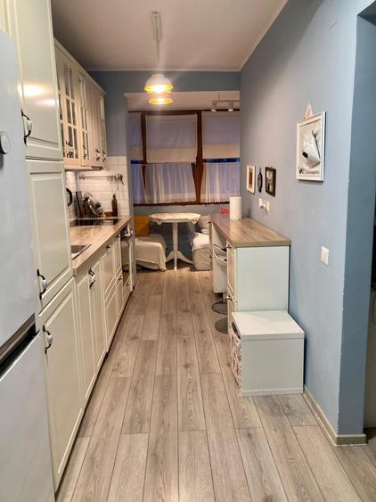 Apartament cu 2 camere semidecomandat în Basarab