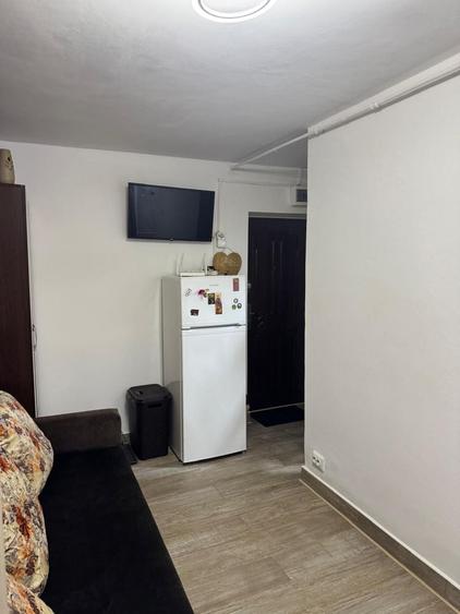 Garsonieră nedecomandată în Dobroești
