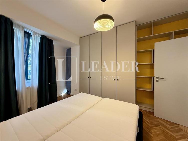 Apartament cu 3 camere decomandat, mobilat în Străulești